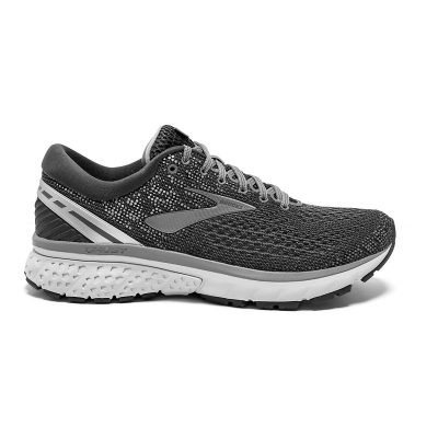 brooks ghost walking shoes