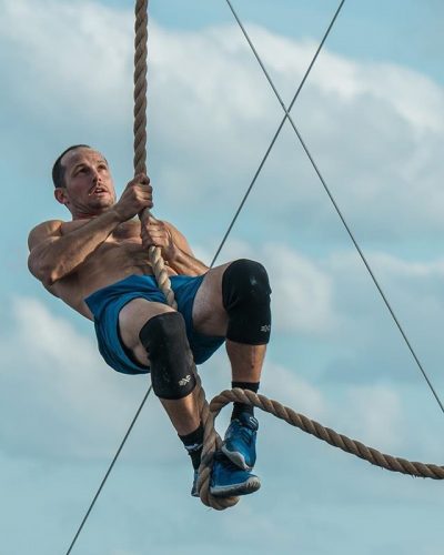 crossfit-rope-climb