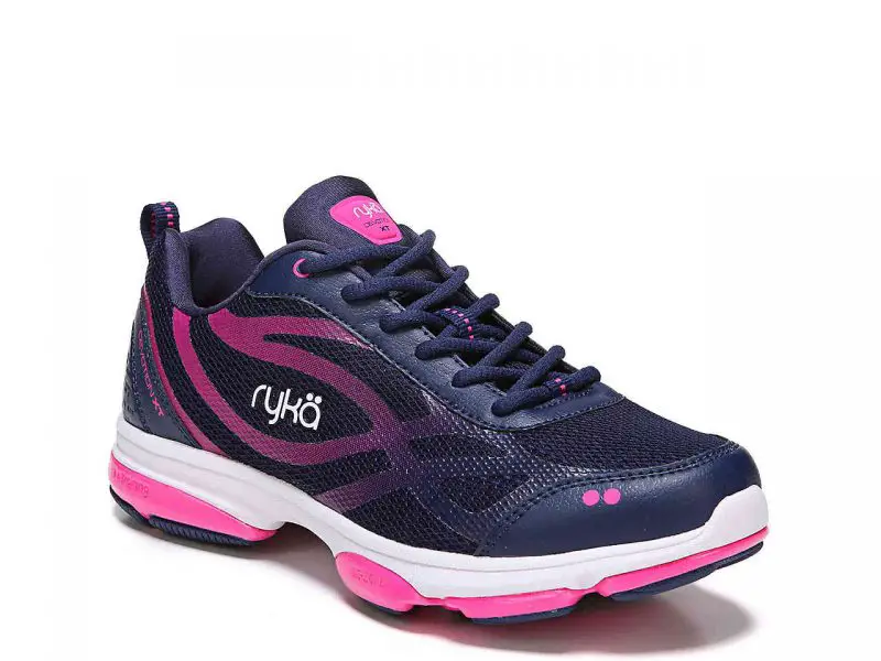 ryka women's devotion xt mid top training shoe